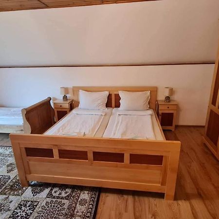 Pensiunea Otilia Sighisoara Ngoại thất bức ảnh