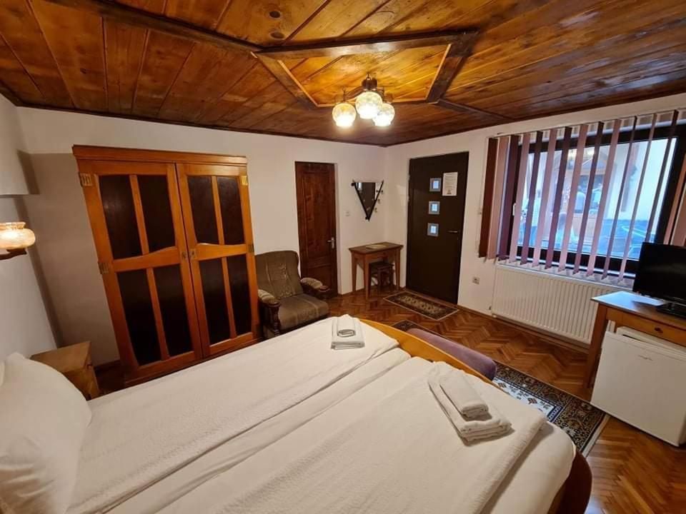 Pensiunea Otilia Sighisoara Ngoại thất bức ảnh